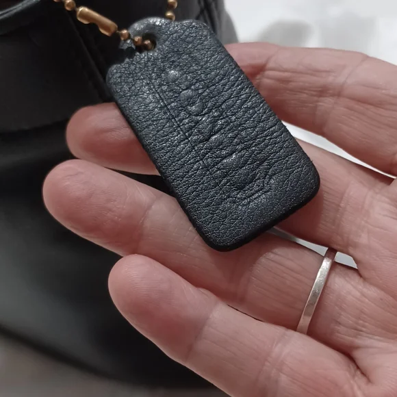 VINTAGE COACH 1997 ELDRIDGE HOBO TOTE BAG - Picture 10 of 17